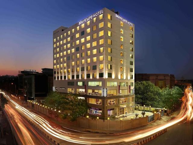 Mercure Hyderabad KCP Hotel