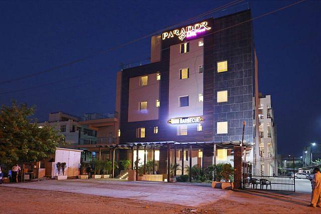 Hotel Parador Agra