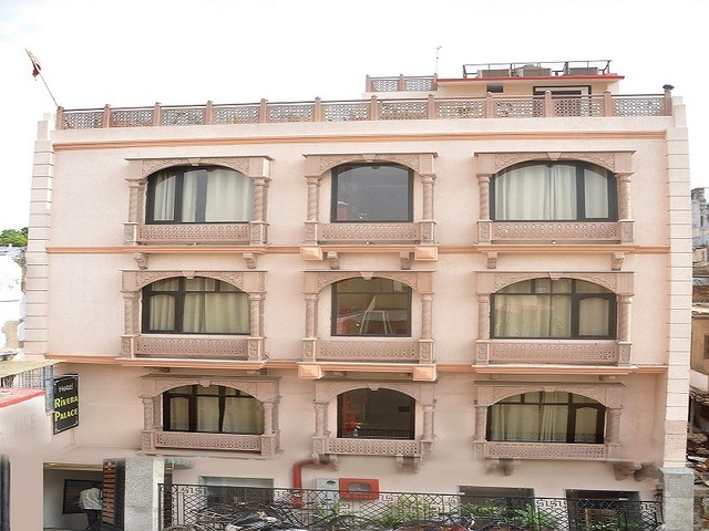 Hotel Rivera Palace