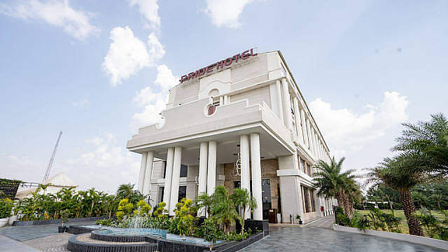 Pride Hotel and Convention Centre Indore