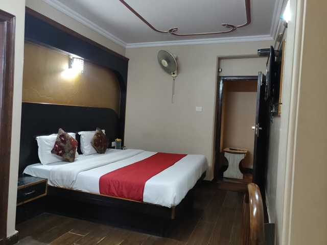 Hotel Sidharath Regency