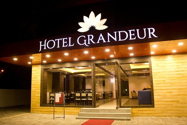 Hotel Grandeur