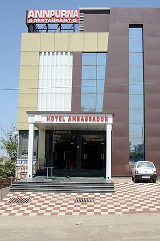 Hotel Ambassador Katra