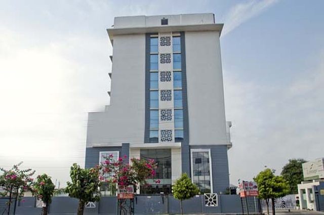 Hotel Lineage