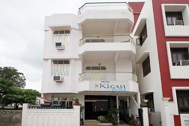 Hotel Kiran Palace