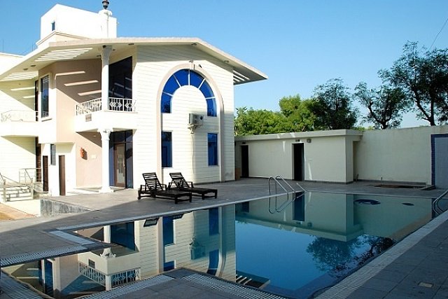 La Premier Spa & Resort