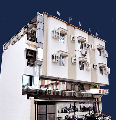 Hotel Pearl Indore