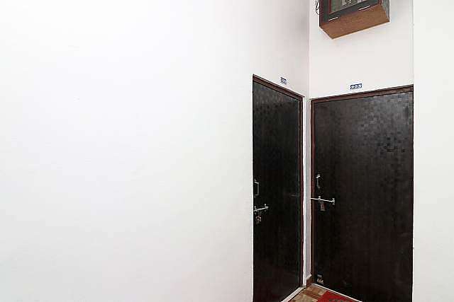 OYO 44227 Hotel Sri Govinda