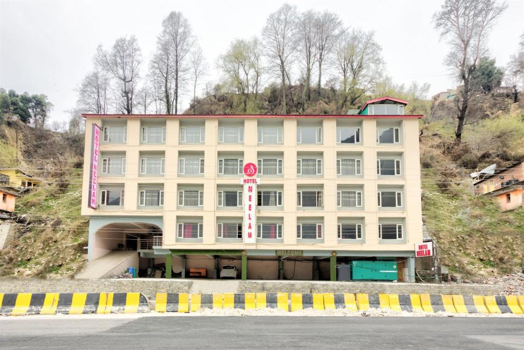 Hotel Neelam