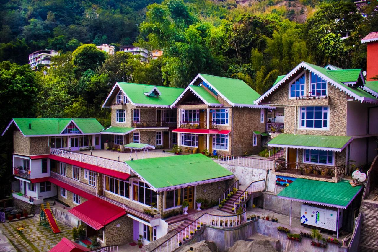 Udaan Alpine Resort 