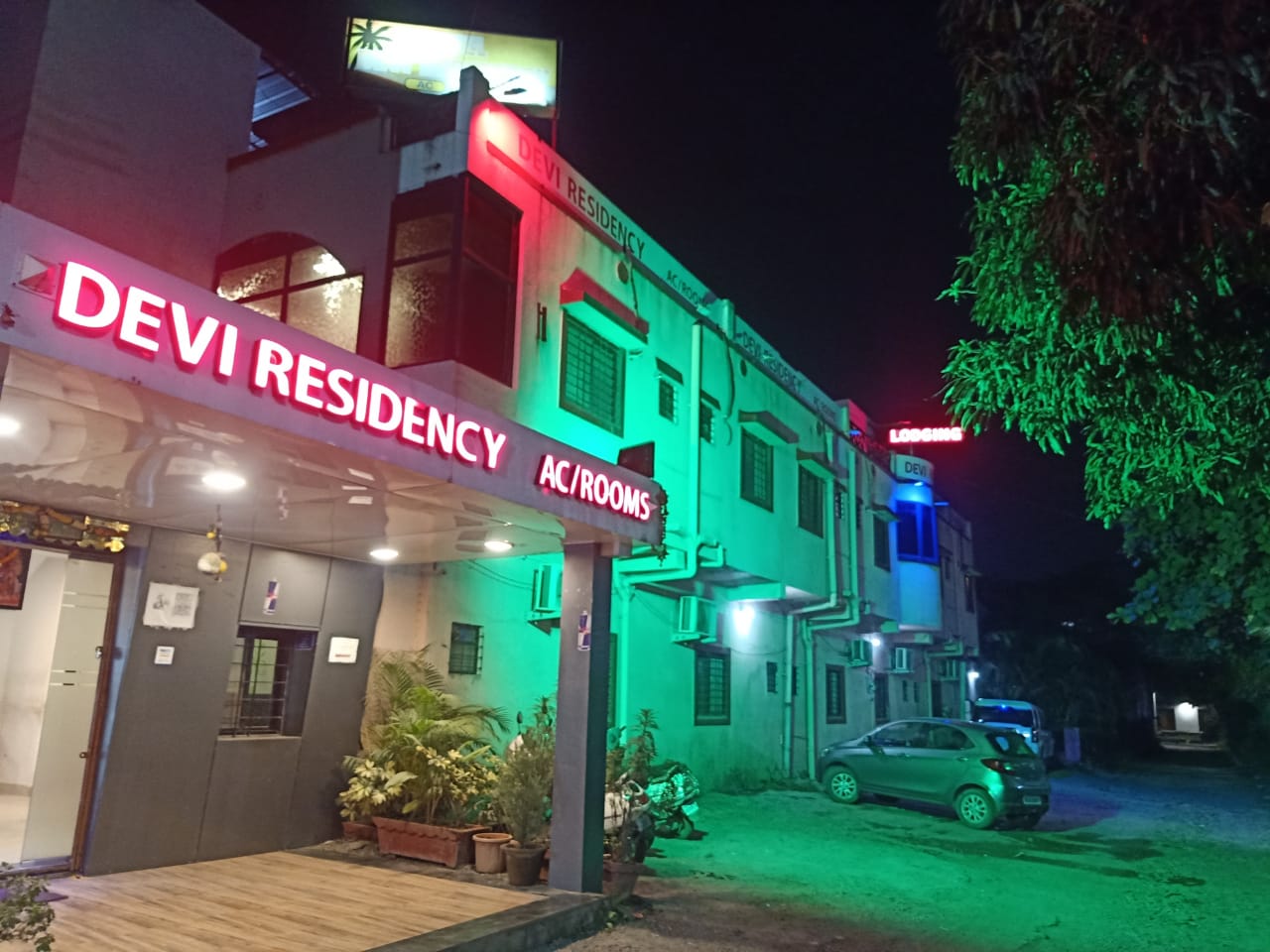 Hotel Devi Residency