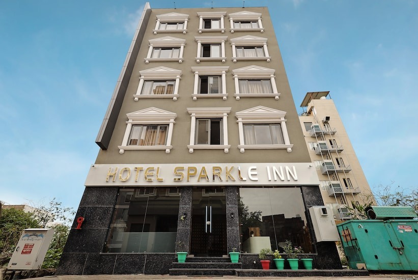 Hotel Sparkle Inn