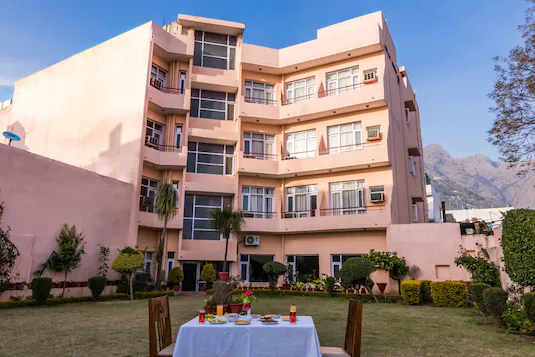 Hotel Asia Shripati 